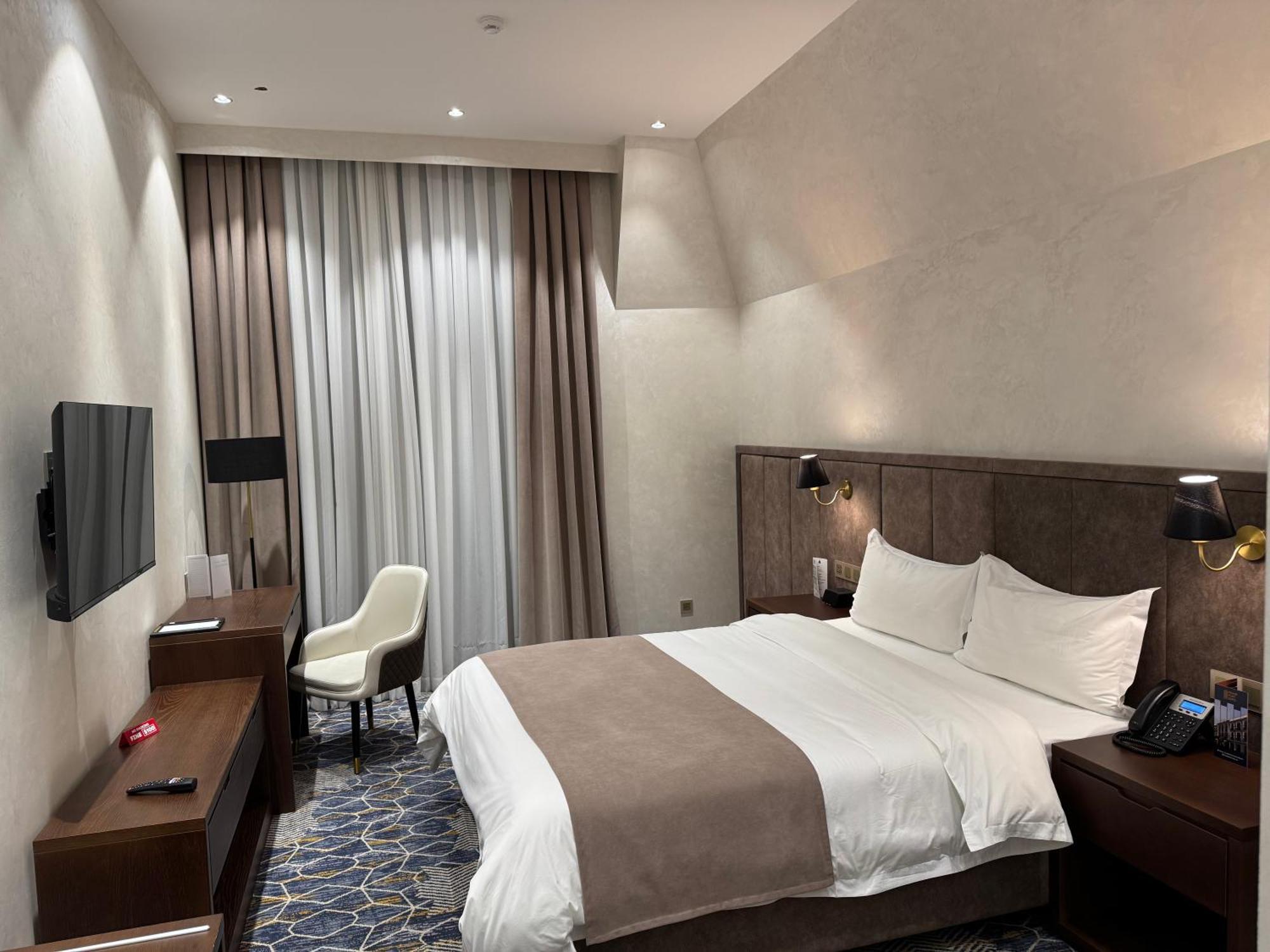 Frankfort Expo Hotel Tashkent Ngoại thất bức ảnh